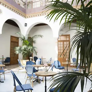 Nuea Santiago15 , Sevilla Spanje