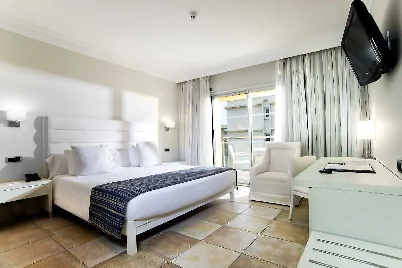 **** Otel Hipotels Coma Gran Sa Coma  İspanya